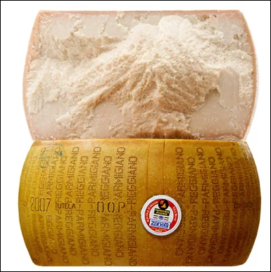 チーズ　パルミジャーノレッジャーノ